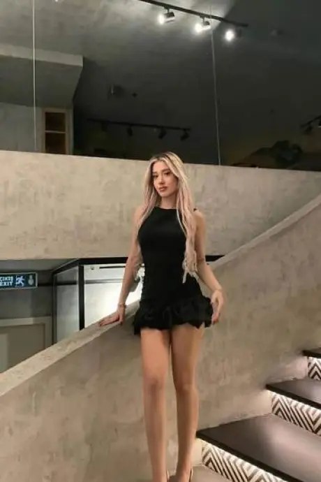Arnavutköy Escort Hazal Fotoğrafı (2)